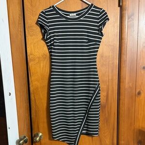 Striped Black & White Cap-Sleeve Bodycon Dress